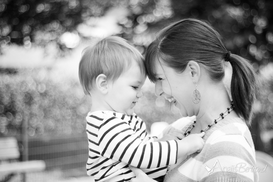 séance enfant en famille, Toulouse, Anaïs Bertrand photographe famille