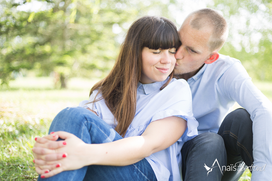 anais-bertrand-photographe-mariage-toulouse-love-session-engagement-couple-famille-25